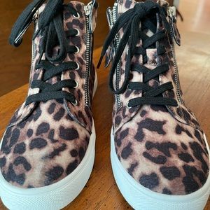 Dolce vita sneakers